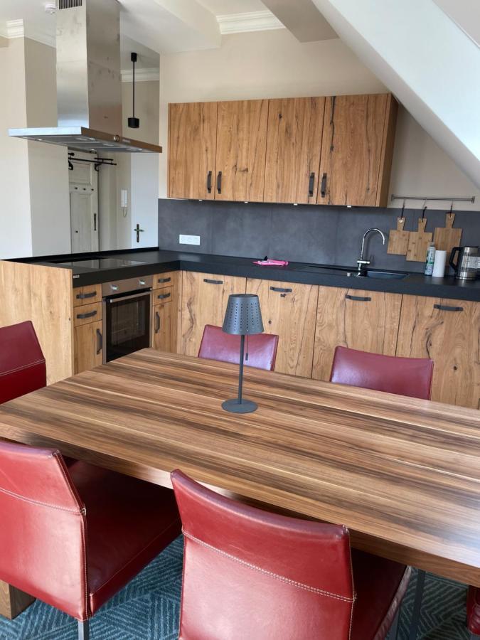 Luxus Lindenhof Apartments -Ferienwohnungen In Friesland An Der Nordsee Am Naturschutzgebiet Urwald Neuenburg  Zewnętrze zdjęcie