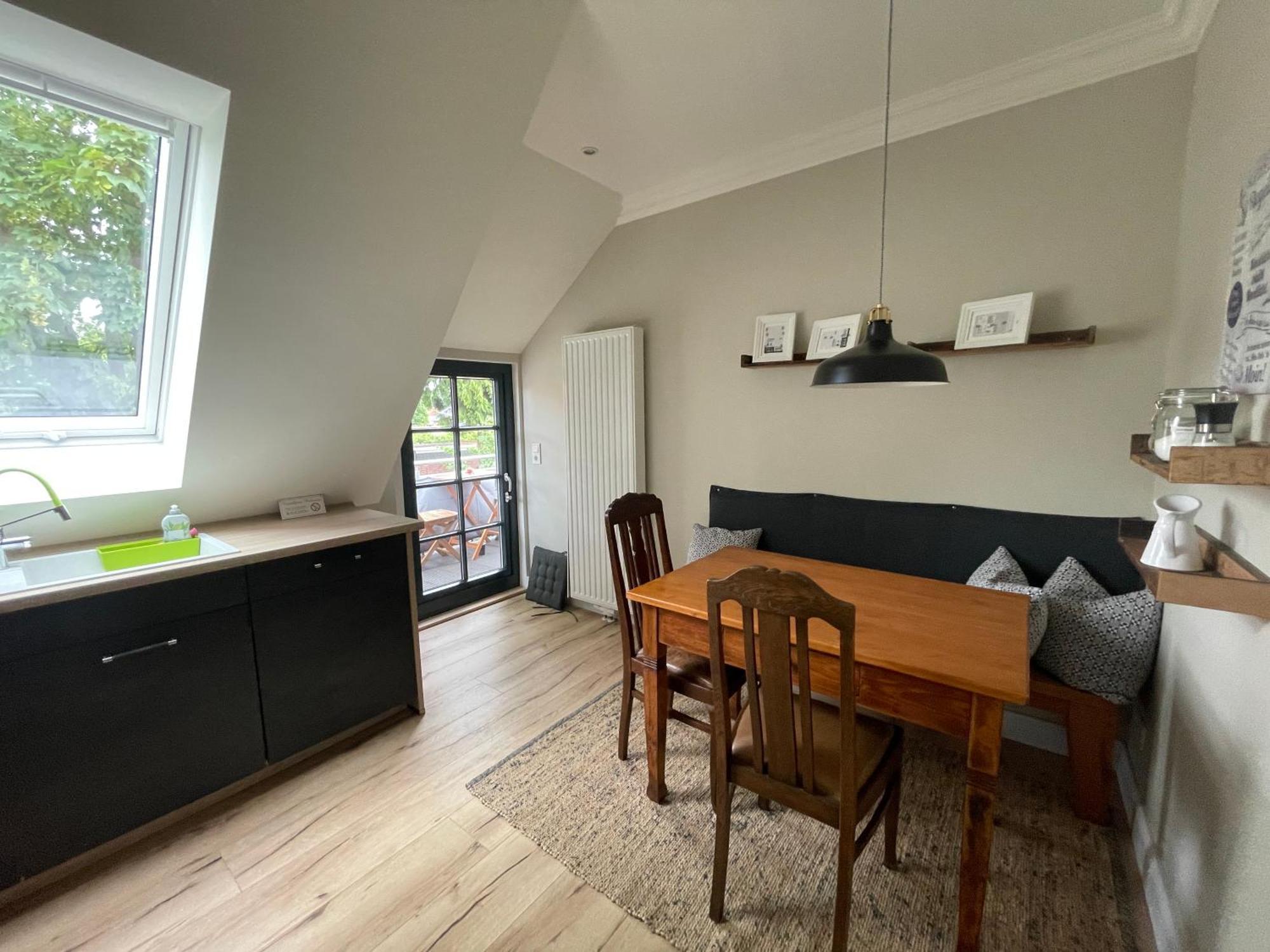 Luxus Lindenhof Apartments -Ferienwohnungen In Friesland An Der Nordsee Am Naturschutzgebiet Urwald Neuenburg  Zewnętrze zdjęcie